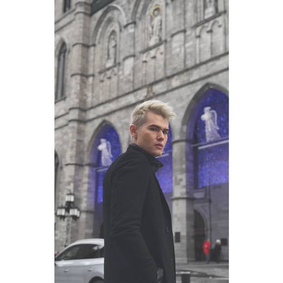 Meet your Posher, Daniel - Picture 1 of 1